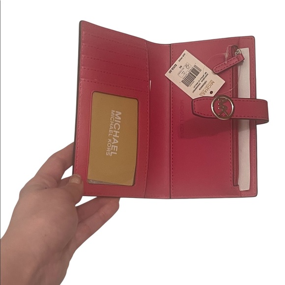 Michael Kors Pink and White Zebra Wallet - Picture 14 of 14